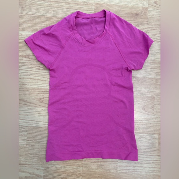 lululemon athletica Tops - lululemon athletica Swiflty Vibrant Pink Short Sleeve Tee